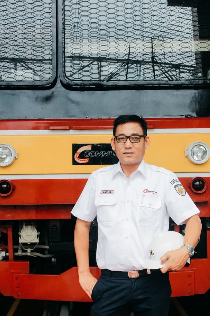m-n-fadhilah-kai-commuter-2