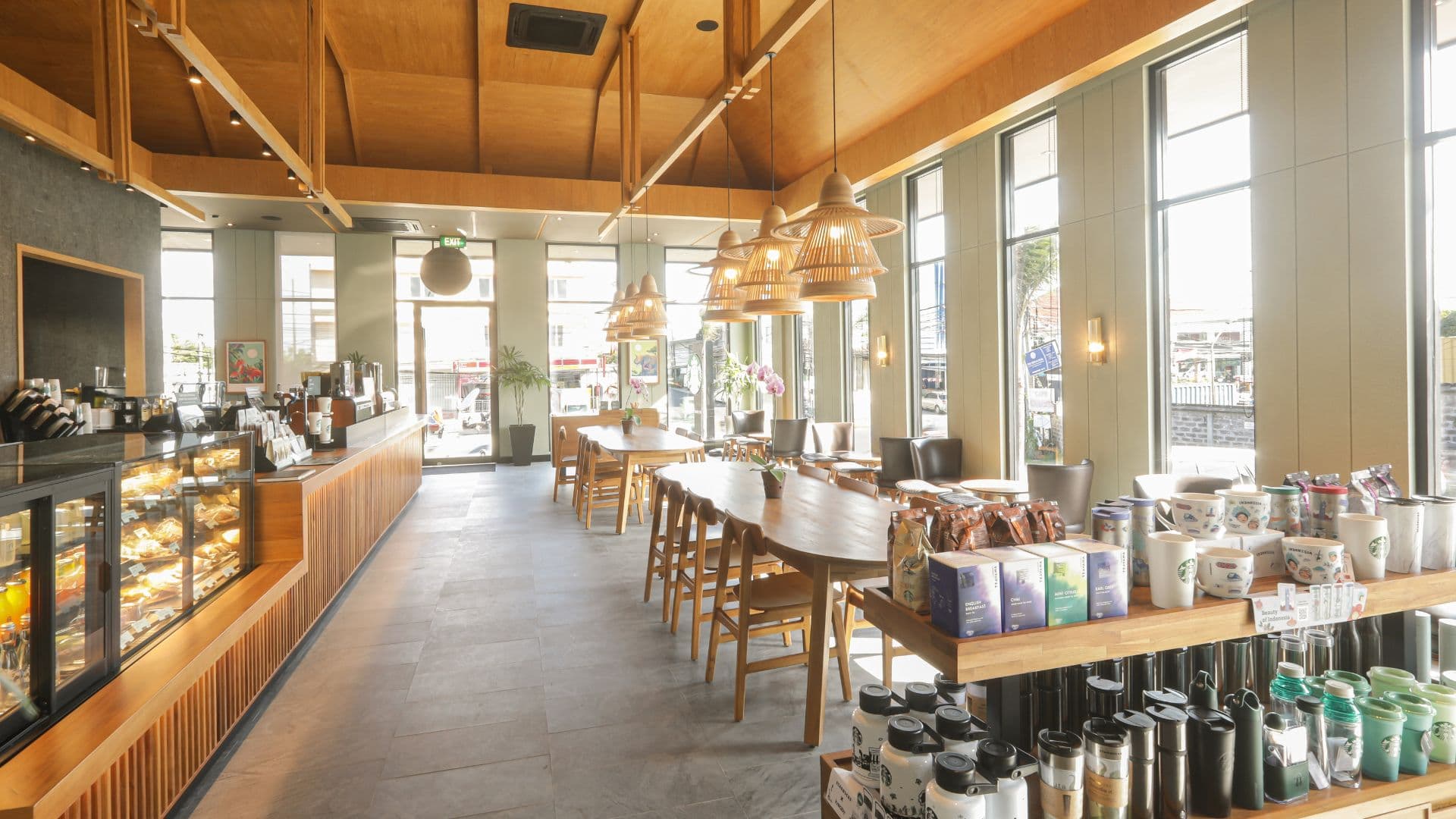 Gerai Terbaru Starbucks
