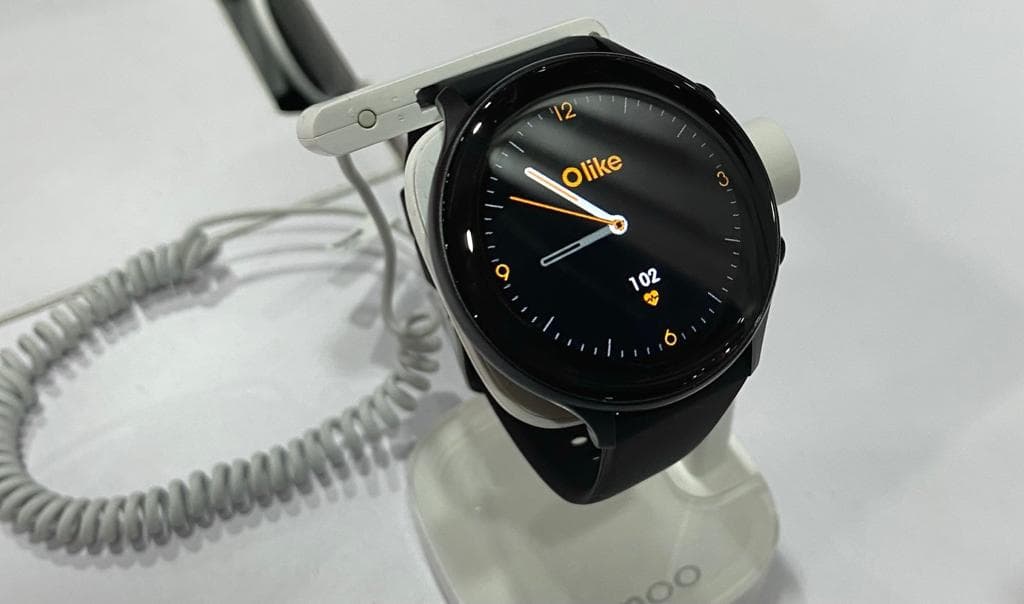Interstellar Smartwatch FW1