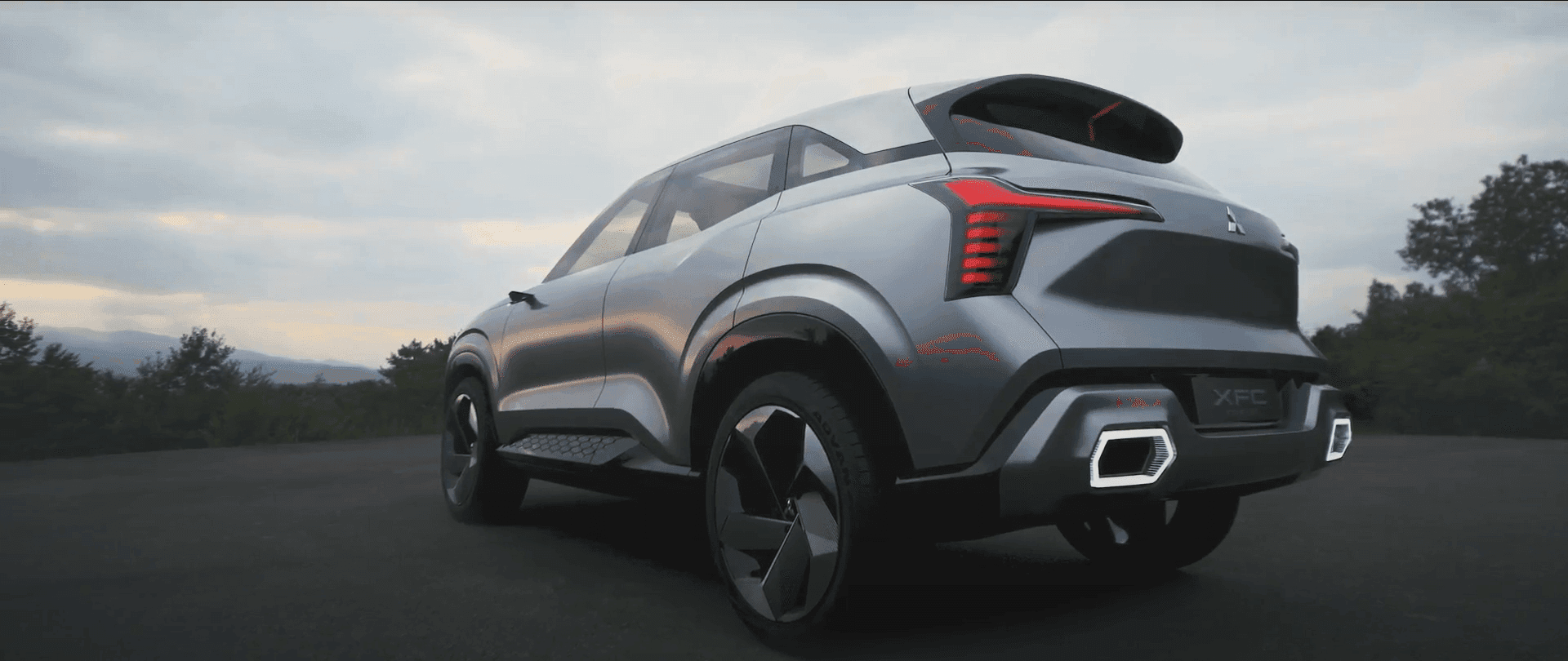 SUV Mitsubishi