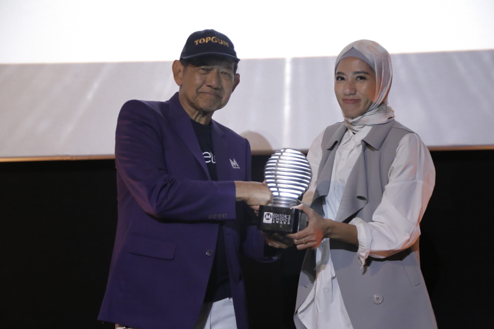 Penerimaan Penghargaan MECA 2023 Kepada BSI