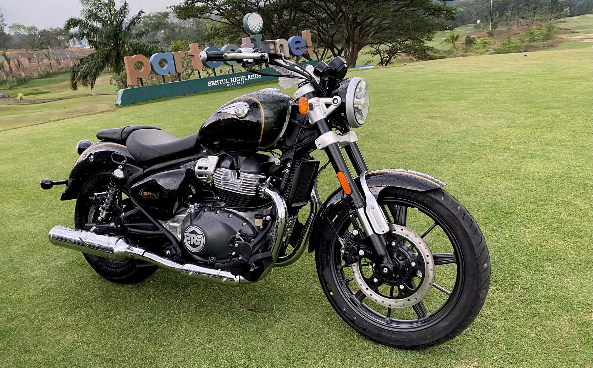 Royal Enfield 