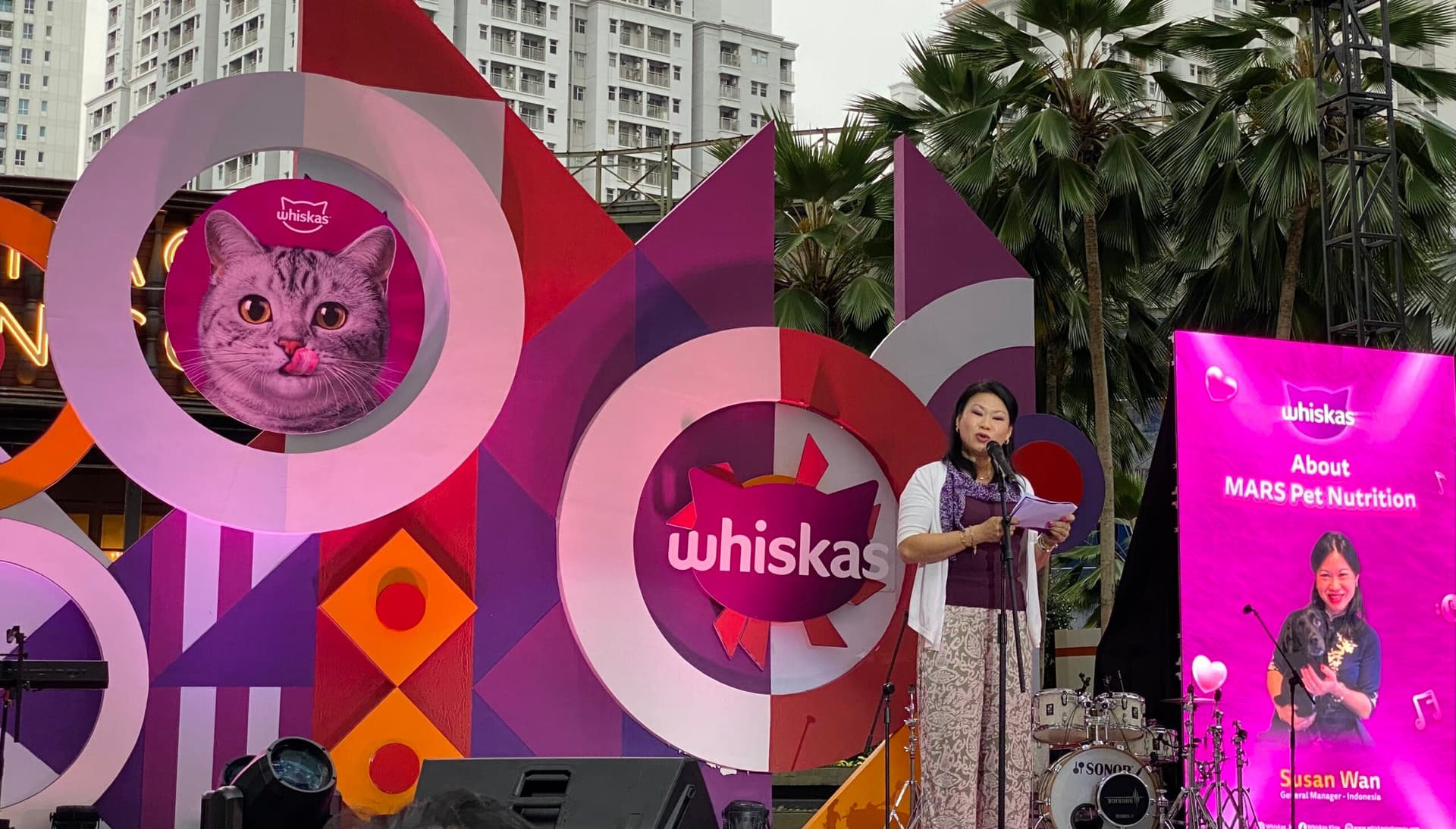 WHISKAS