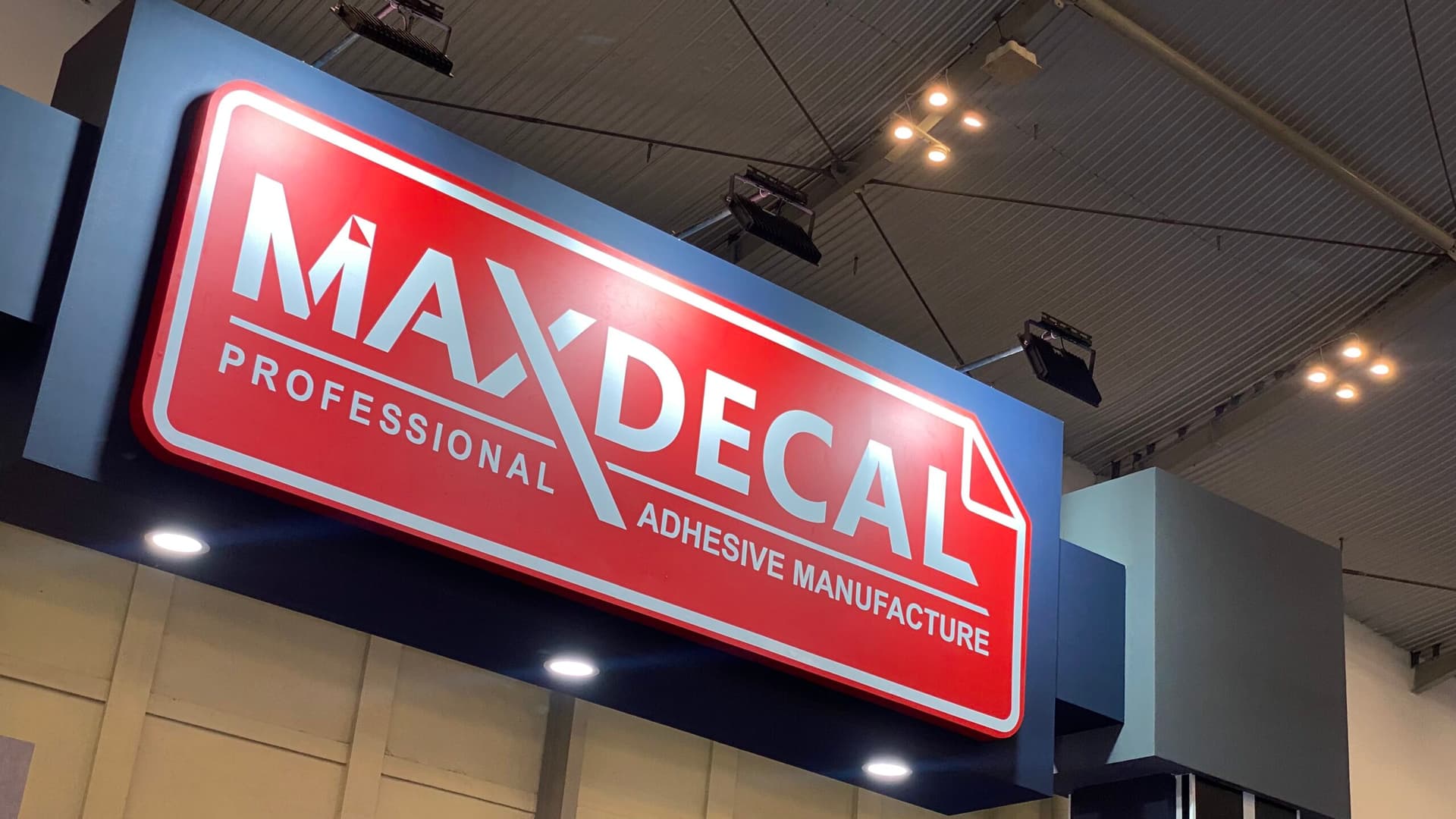 Maxdecal