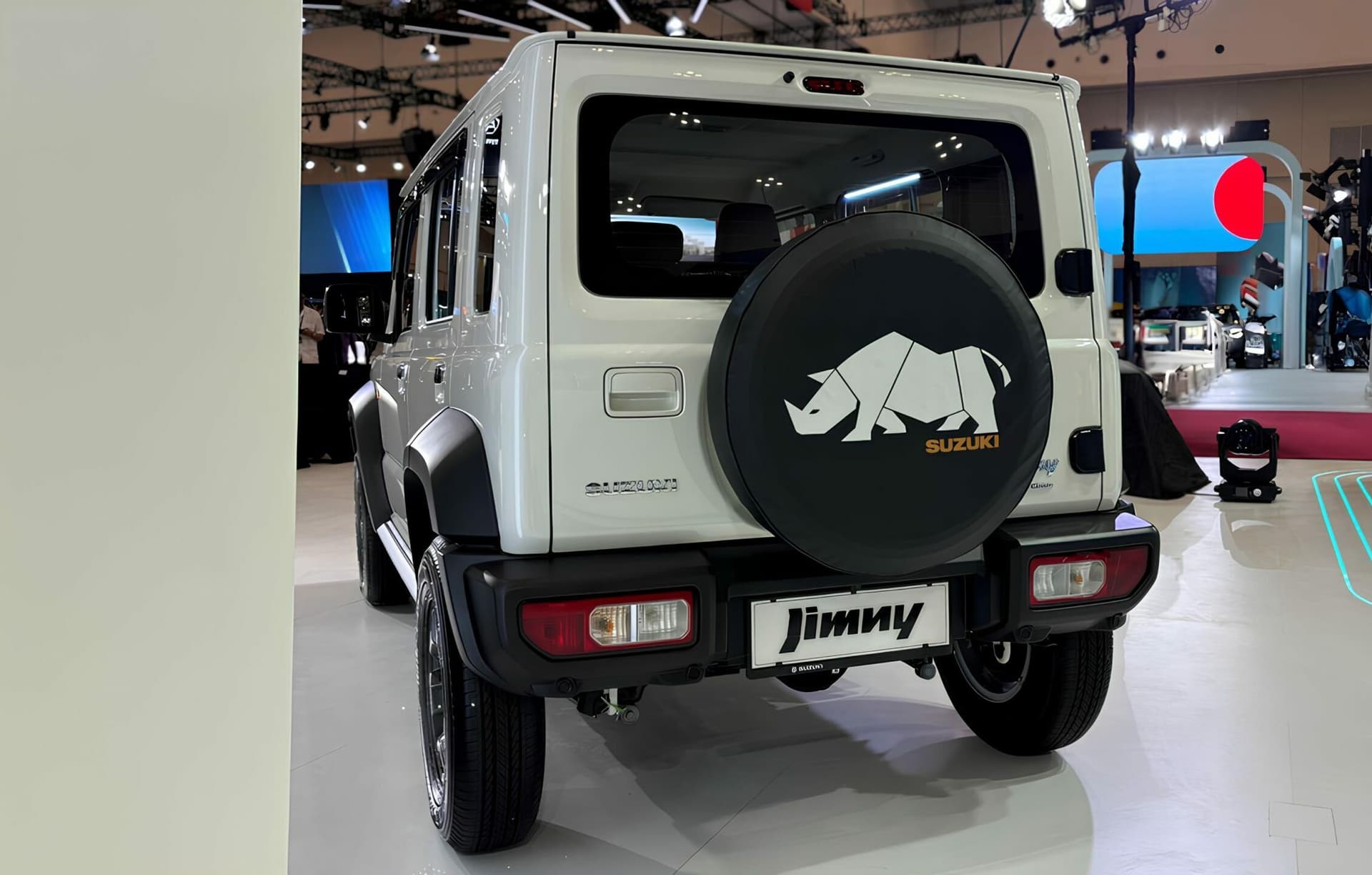 Jimny 5-door White Rhino Edition