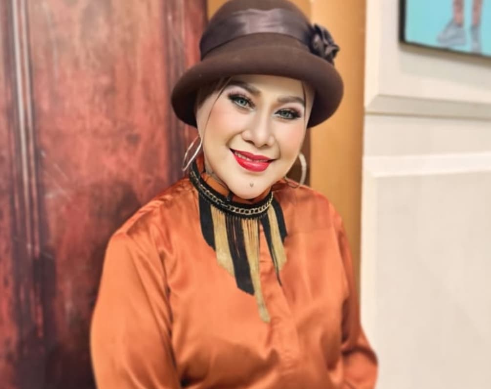 Elvy Sukaesih